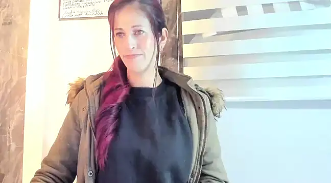 Snapshot of catt_evans1 chatting on 13, 1, 2025 catt evans1 online show from 13, 1, 2025