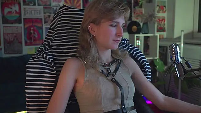 LuxRayi online show from 26, 12, 2024