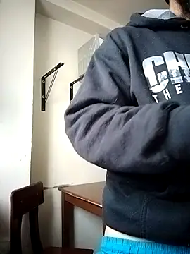 Snapshot of hairyserious chatting on 24, 11, 2025 hairyserious online show from 24, 11, 2025