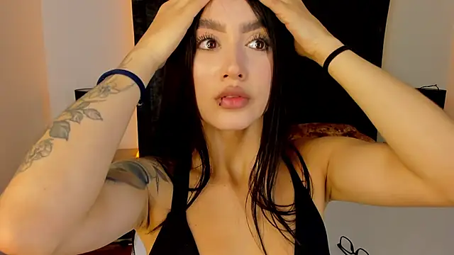 NataGarcia online show from 5, 11, 2025