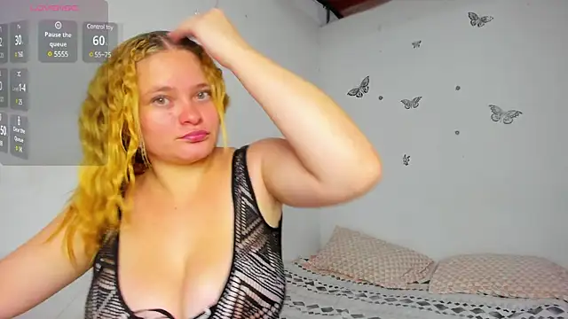 Mila Volkovich online show from 12, 12, 2024