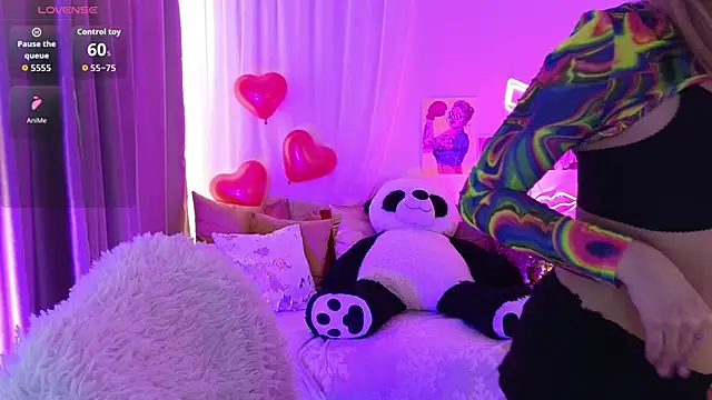 Snapshot of BattyMelody chatting on 9, 2, 2026 BattyMelody online show from 9, 2, 2026