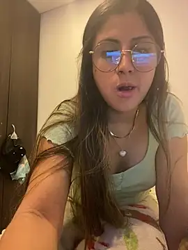 girl anni online show from 28, 1, 2025