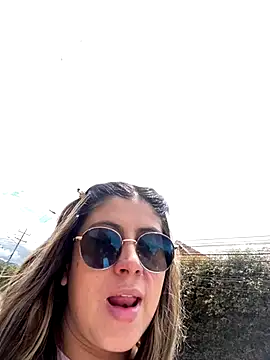 Snapshot of girl_anni chatting on 16, 10, 2025 girl anni online show from 16, 10, 2025