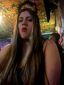 Snapshot of girl_anni chatting on 1, 11, 2025 girl anni online show from 1, 11, 2025