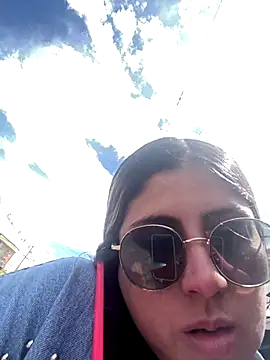 Snapshot of girl_anni chatting on 1, 11, 2025 girl anni online show from 1, 11, 2025