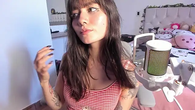 Snapshot of Sakito_Tokio chatting on 7, 11, 2025 Sakito Tokio online show from 7, 11, 2025