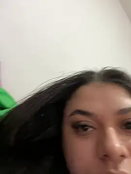 alissonfernandez  online show from 10, 1, 2025