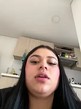alissonfernandez  online show from 24, 1, 2025