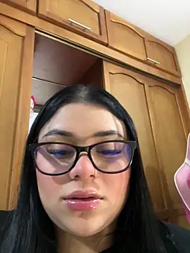alissonfernandez  online show from 23, 9, 2025