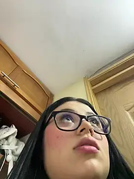 Snapshot of alissonfernandez_ chatting on 13, 2, 2026 alissonfernandez online show from 13, 2, 2026