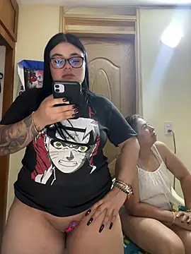 Snapshot of alissonfernandez_ chatting on 6, 3, 2026 alissonfernandez online show from 6, 3, 2026