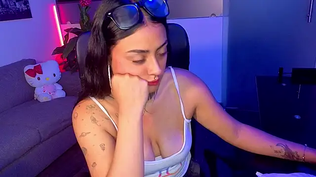 Snapshot of Lovely_celeste chatting on 24, 2, 2026 Lovely celeste online show from 24, 2, 2026