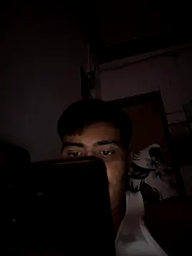 Snapshot of Desiboy___21 chatting on 12, 11, 2025 Desiboy 21 online show from 12, 11, 2025