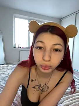 Alissa kiss online show from 6, 12, 2024
