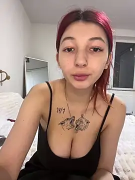 Alissa kiss online show from 18, 12, 2024