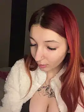 Alissa kiss online show from 28, 12, 2024