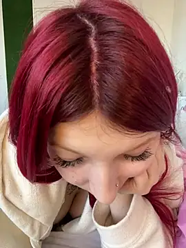 Alissa kiss online show from 8, 1, 2025