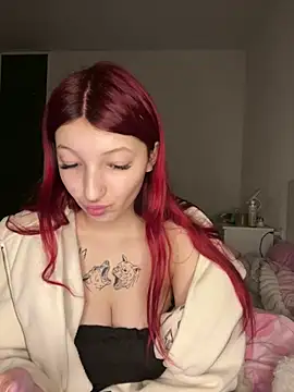Alissa kiss online show from 8, 1, 2025