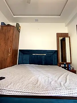 Snapshot of Emmy_kapoor chatting on 8, 12, 2024 Emmy kapoor online show from 8, 12, 2024