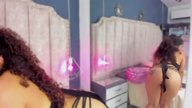 Snapshot of CoralHarmon chatting on 22, 12, 2024 CoralHarmon online show from 22, 12, 2024