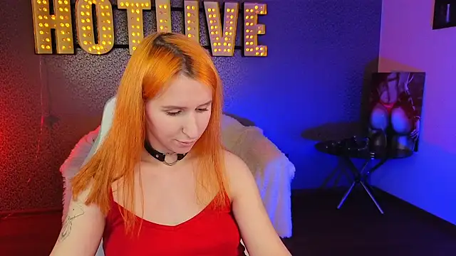 Snapshot of AliceBYKiss chatting on 31, 1, 2025 AliceBYKiss online show from 31, 1, 2025