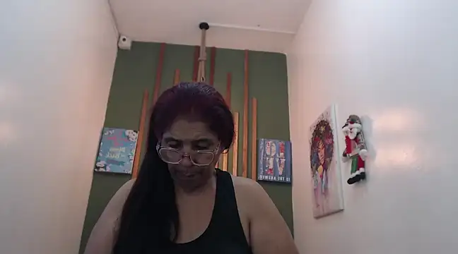 renata milf  online show from 28, 12, 2024