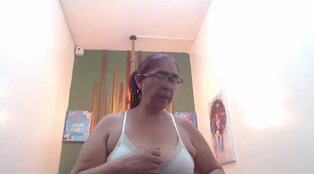 renata milf  online show from 10, 1, 2025