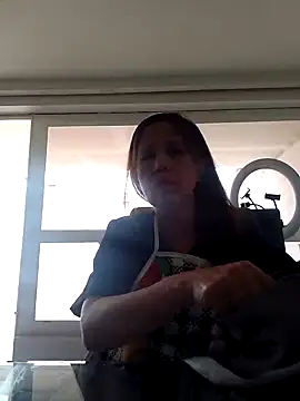 Snapshot of MARYQUANT chatting on 11, 9, 2025 MARYQUANT online show from 11, 9, 2025