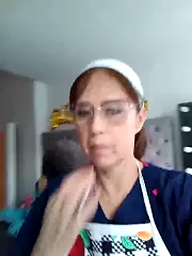 Snapshot of MARYQUANT chatting on 6, 11, 2025 MARYQUANT online show from 6, 11, 2025