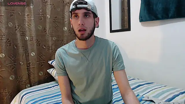 Snapshot of Thhiago_tay chatting on 27, 10, 2025 Thhiago tay online show from 27, 10, 2025