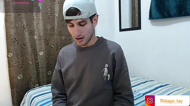 Snapshot of Thhiago_tay chatting on 3, 11, 2025 Thhiago tay online show from 3, 11, 2025