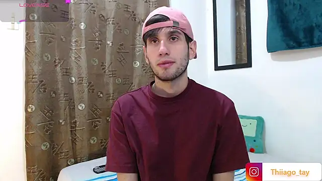 Snapshot of Thhiago_tay chatting on 14, 11, 2025 Thhiago tay online show from 14, 11, 2025