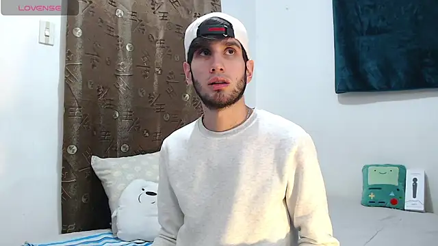 Snapshot of Thhiago_tay chatting on 1, 12, 2025 Thhiago tay online show from 1, 12, 2025