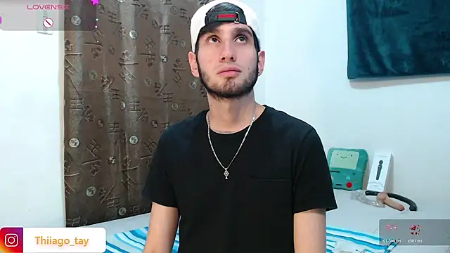 Snapshot of Thhiago_tay chatting on 5, 12, 2025 Thhiago tay online show from 5, 12, 2025