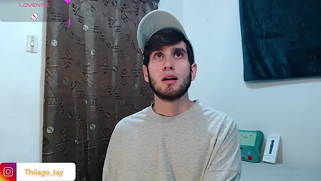 Snapshot of Thhiago_tay chatting on 5, 12, 2025 Thhiago tay online show from 5, 12, 2025