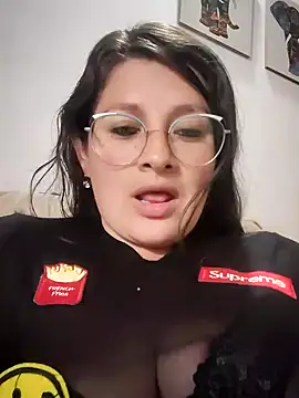 Neve Collins online show from 14, 12, 2024