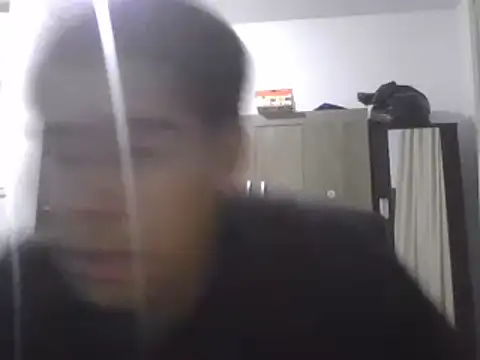 estudiante69 online show from 3, 3, 2025