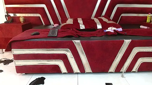 Snapshot of Candy_Bony chatting on 7, 1, 2025 Candy Bony online show from 7, 1, 2025