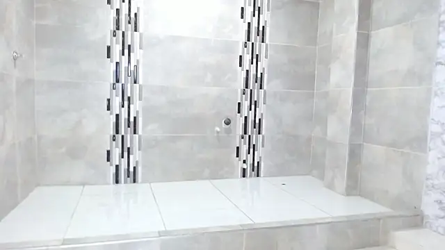 Candy Bony online show from 17, 12, 2025