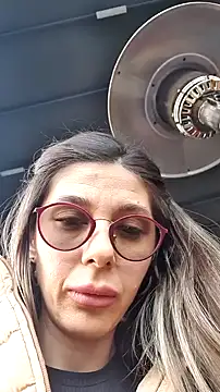 riskyperfect02 online show from 6, 1, 2025
