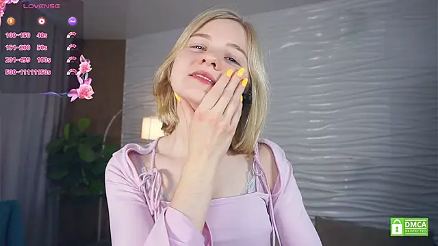 Snapshot of OdelinaFicken chatting on 5, 11, 2025 OdelinaFicken online show from 5, 11, 2025