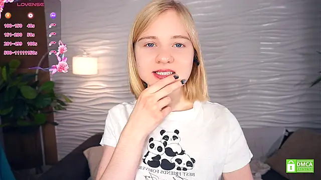 Snapshot of OdelinaFicken chatting on 29, 11, 2025 OdelinaFicken online show from 29, 11, 2025