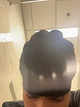 Snapshot of johnycash21 chatting on 25, 11, 2025 johnycash21 online show from 25, 11, 2025