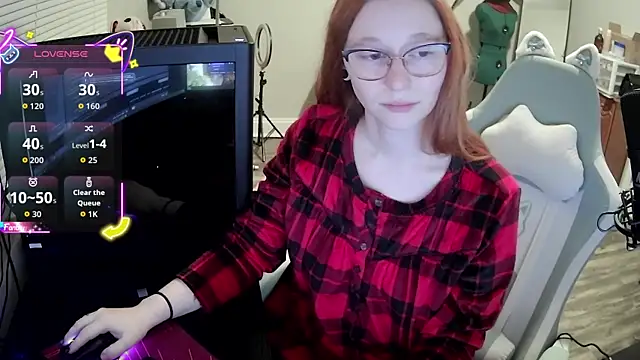 LilyFoxxx online show from 8, 10, 2025