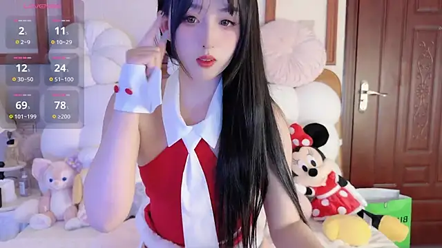 Unique-yiyi online show from 24, 12, 2024