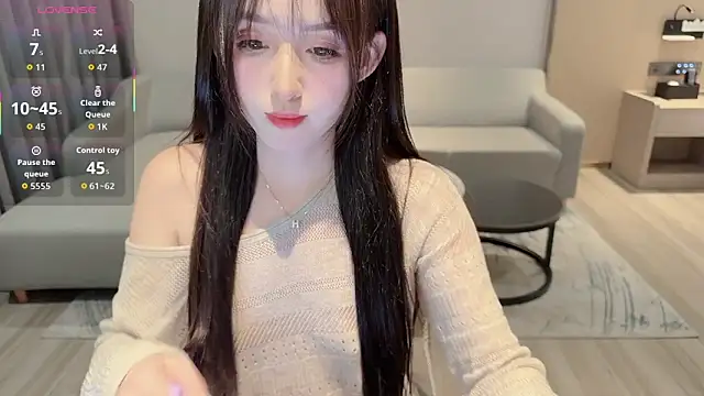 Unique-yiyi online show from 8, 11, 2025