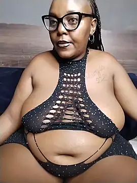 CHERRYYUMMY online show from 9, 3, 2026