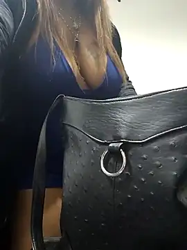 milf venus online show from 15, 3, 2025