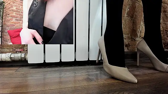 Snapshot of ElizaNik_ chatting on 21, 3, 2026 ElizaNik online show from 21, 3, 2026